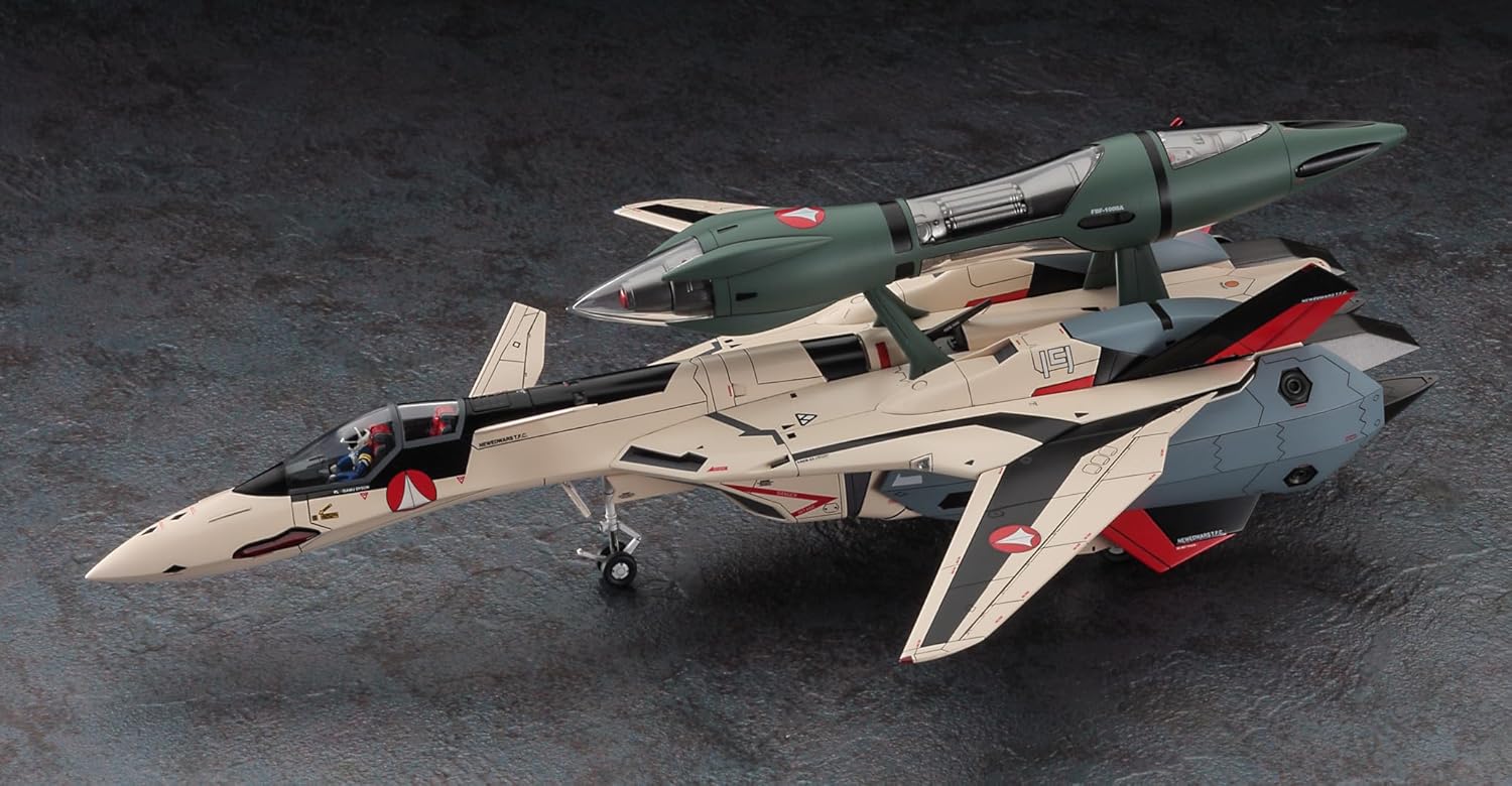 1/72 YF-19 with Fast Pack &  Fold Booster