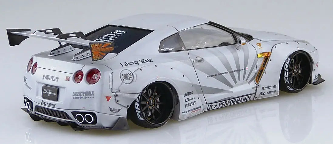 1:24 LB WORKS R35 GT-R Ver.2
