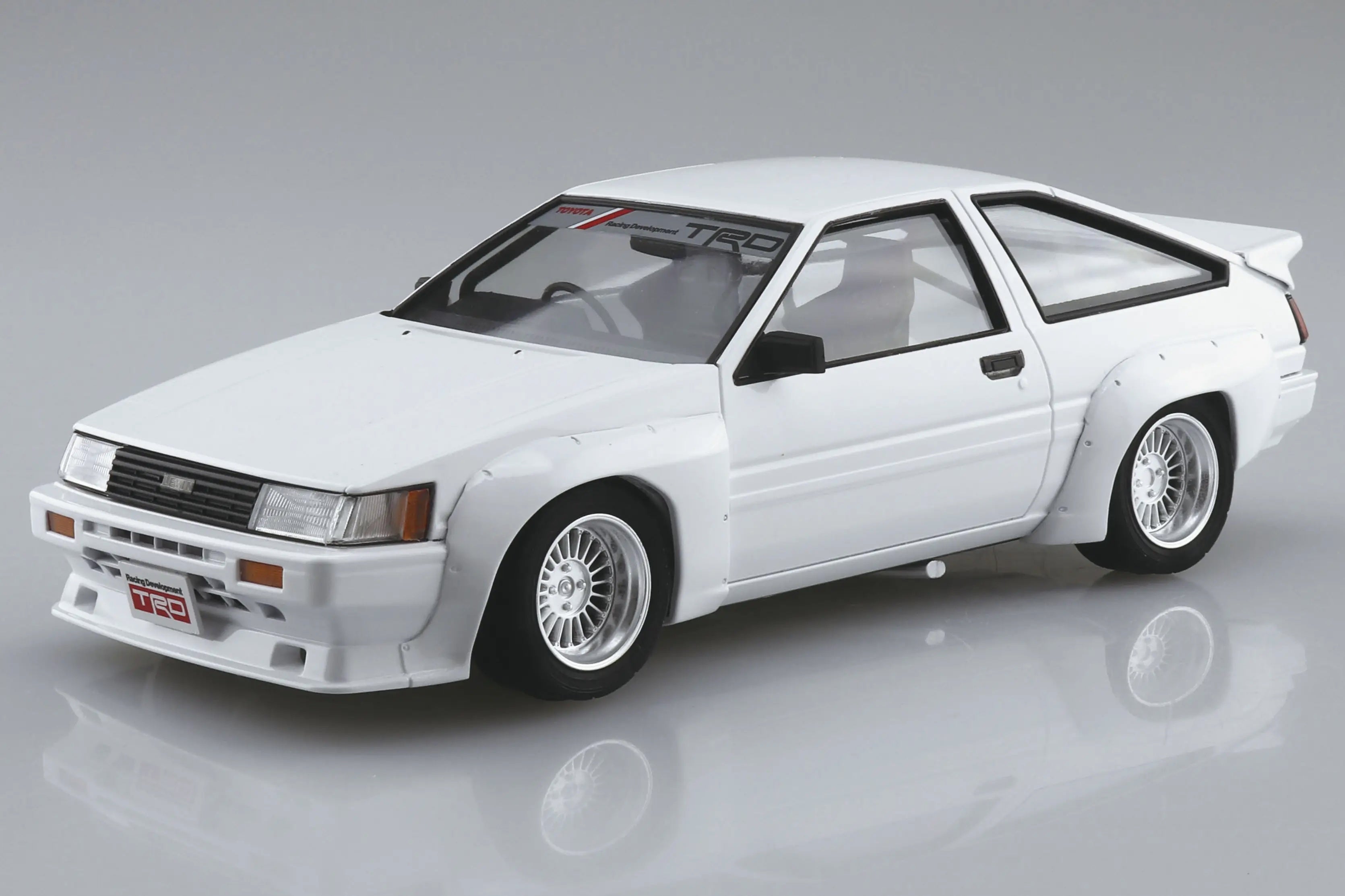 1/24 TRD AE86 COROLLA  LEVIN 83 TOYOTA