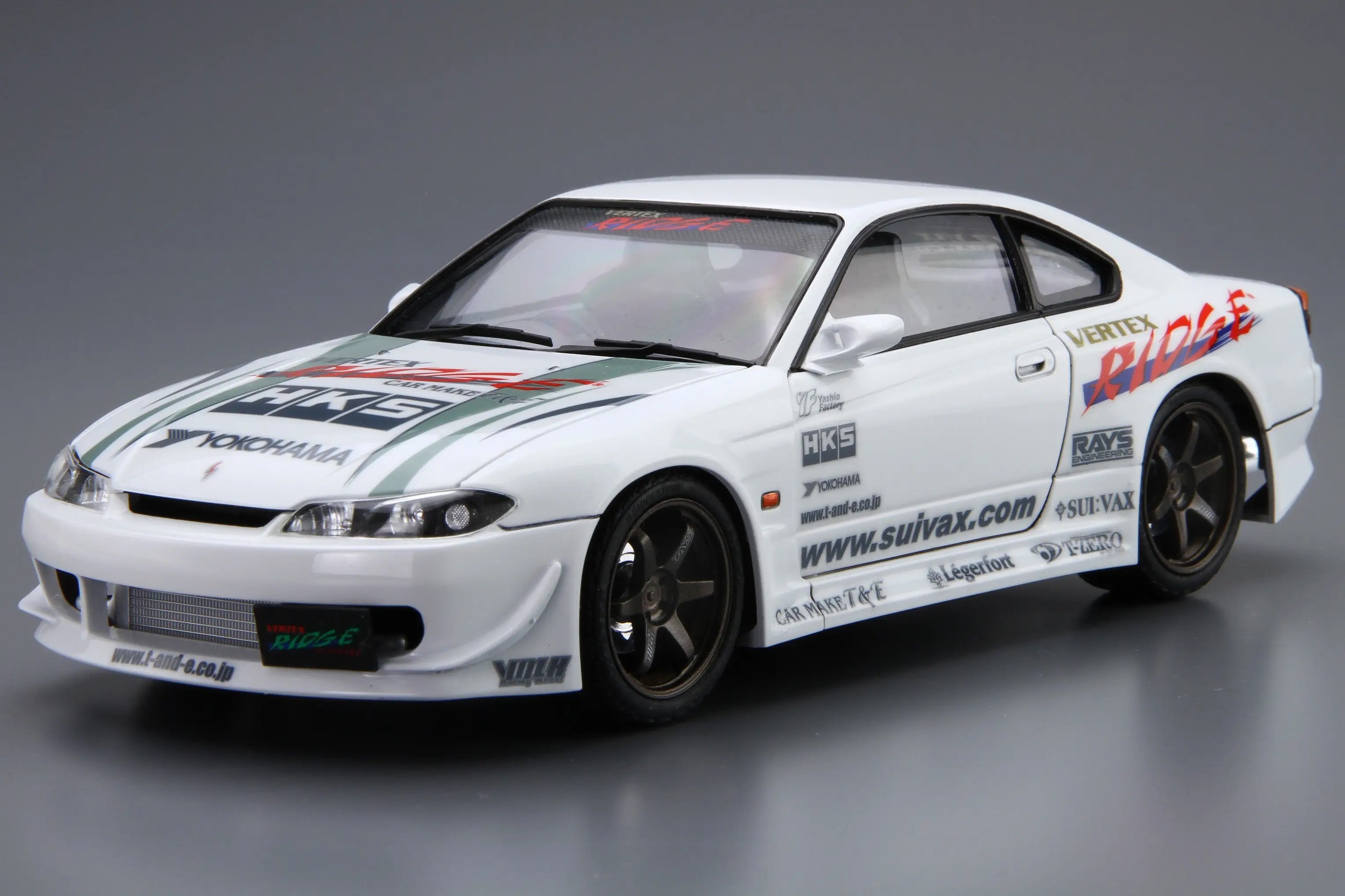 1/24 Vertex S15 Silvia '99 (Nissan)
