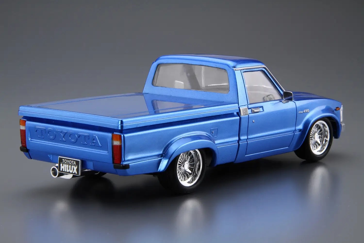 1:24 RN30 HILUX CUSTOM 78 TOYOTA