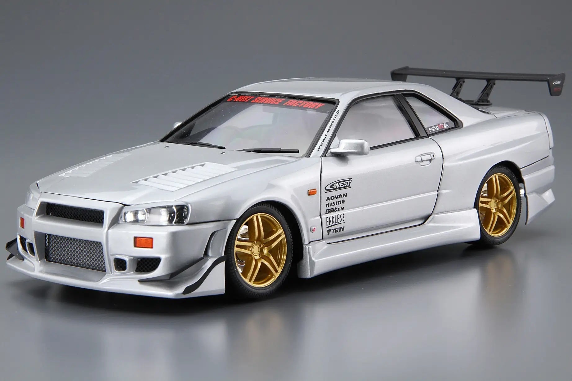 1:24 C-WEST BNR34 SKYLINE GT-R 02NISSAN
