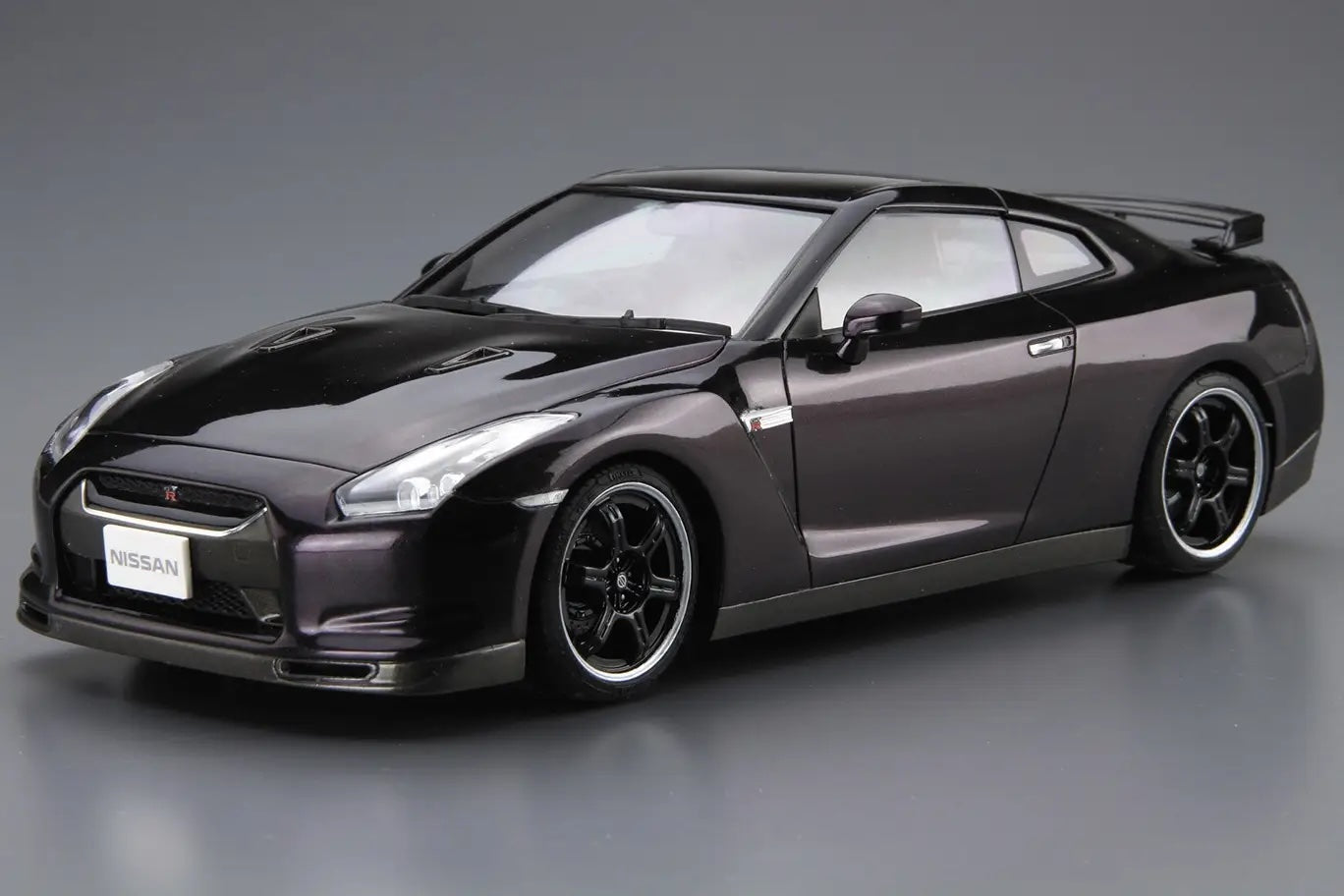 1:24 NISSAN R35 GT-R Spec-V09