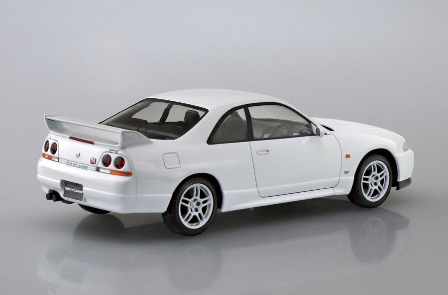 1/32 SNAP WHITE NISSAN R33 SKYLINE GT-R