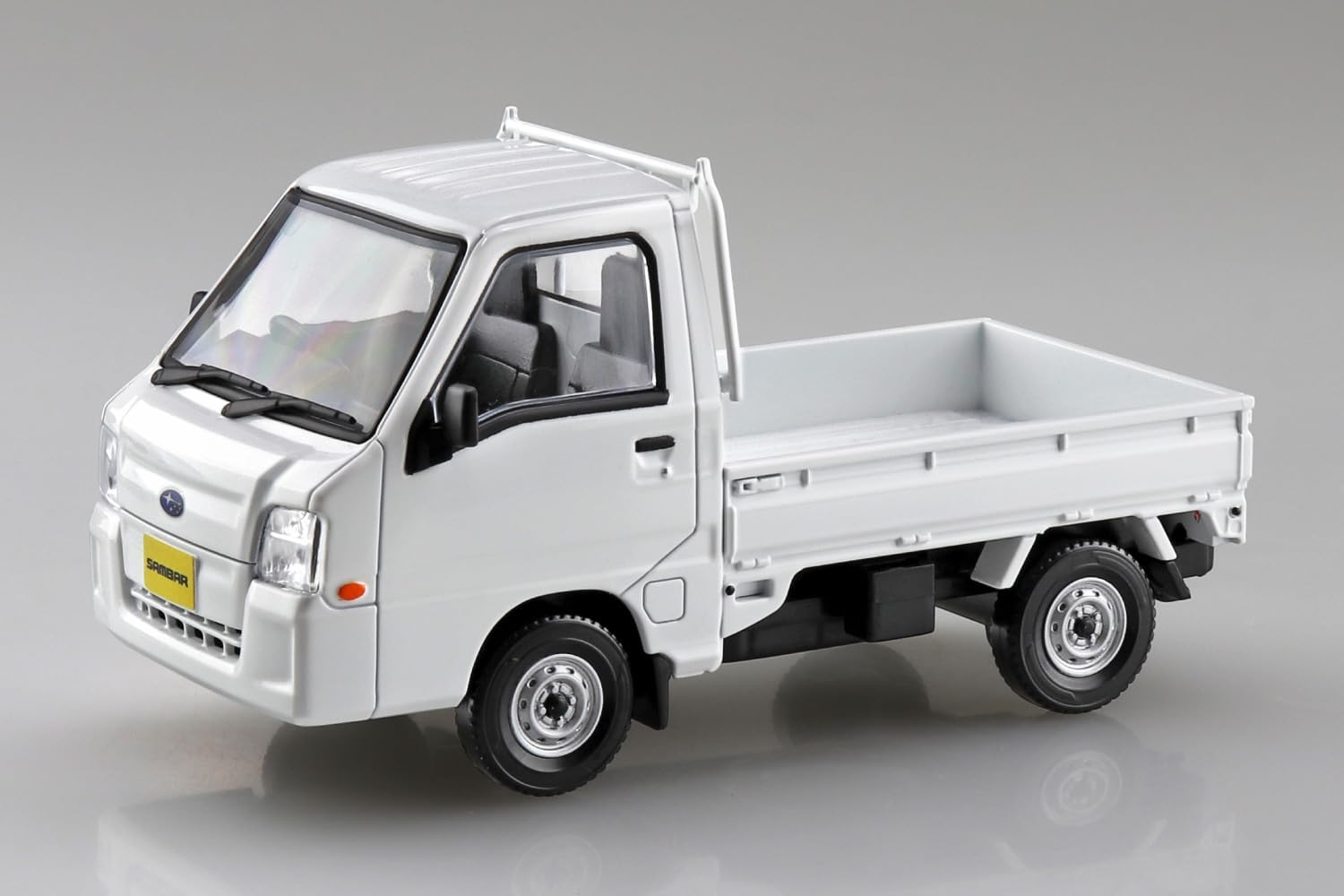 1/32 Snap Subaru Sambar Truck (Frost White)