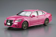 1/24 Toyota GRS214/AWS210  Crown '15