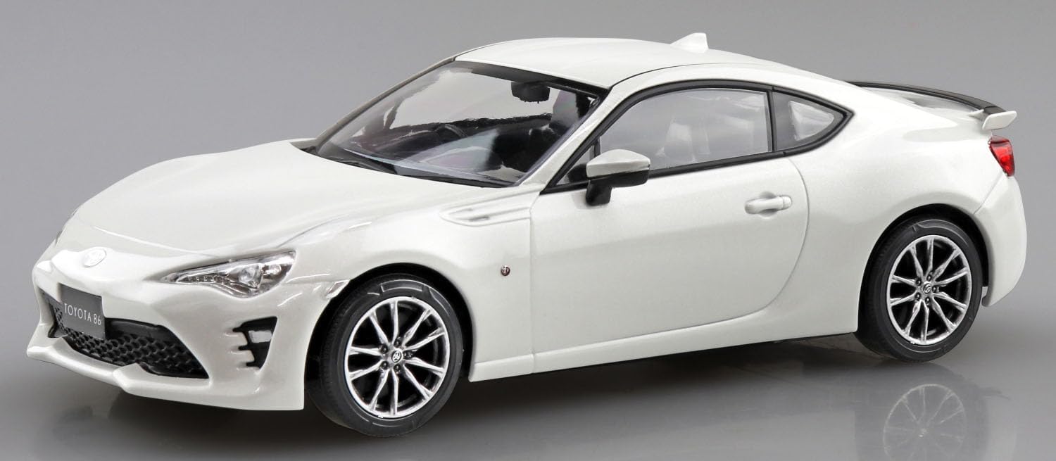 1/32 Snap Toyota 86 (Crystal White Pearl)