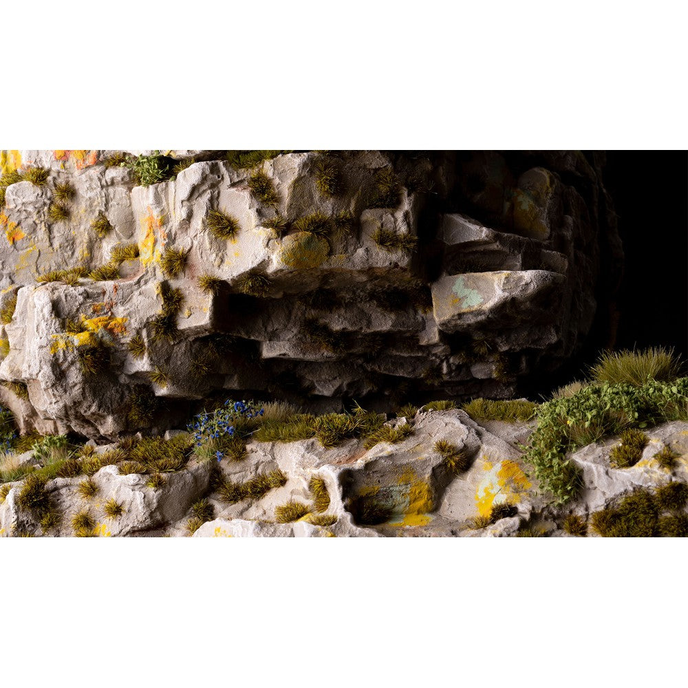 Dark Moss Tiny Tufts Gamers Grass