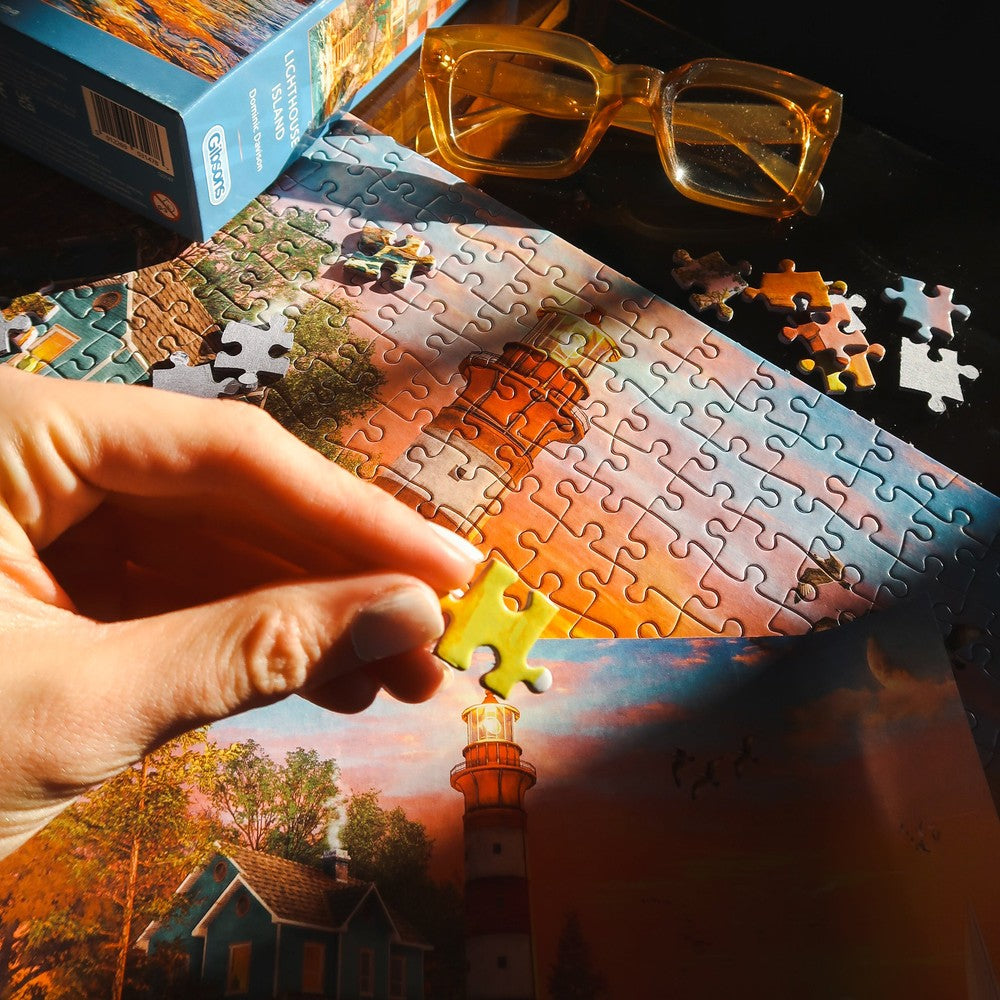 Lighthouse Island 500pc