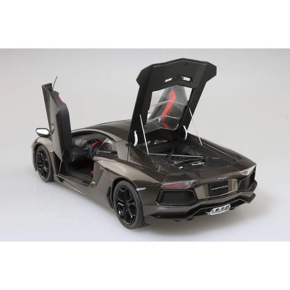 1/24 Lamborghini Aventador 2011