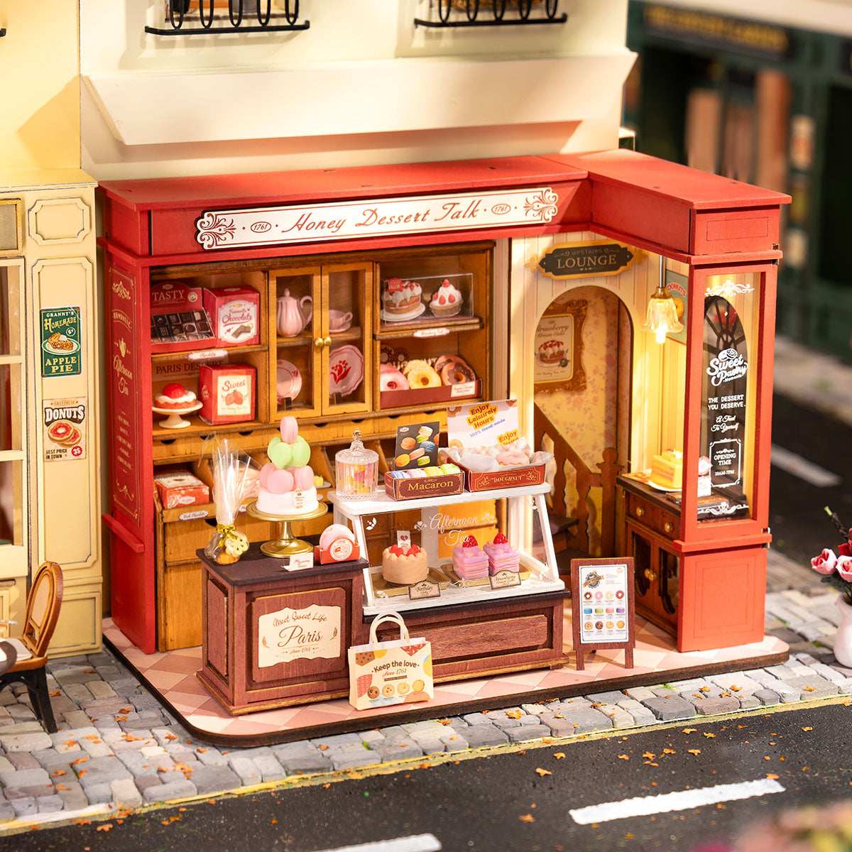 Honey Dessert Talk - DIY Mini House