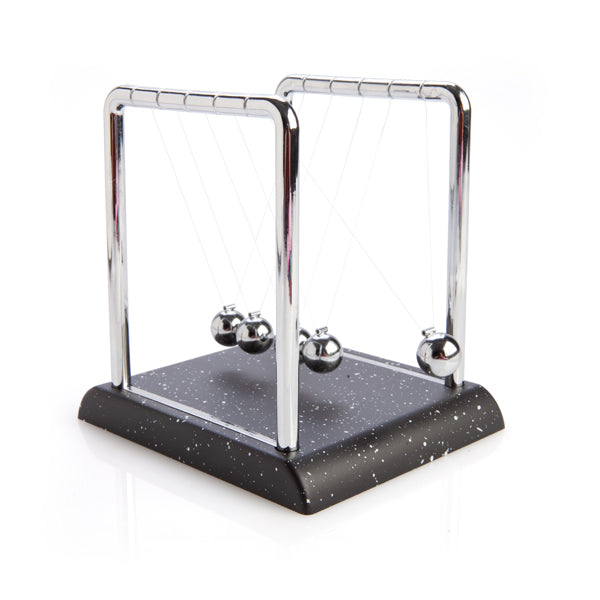 Newtons Cradle- Medium