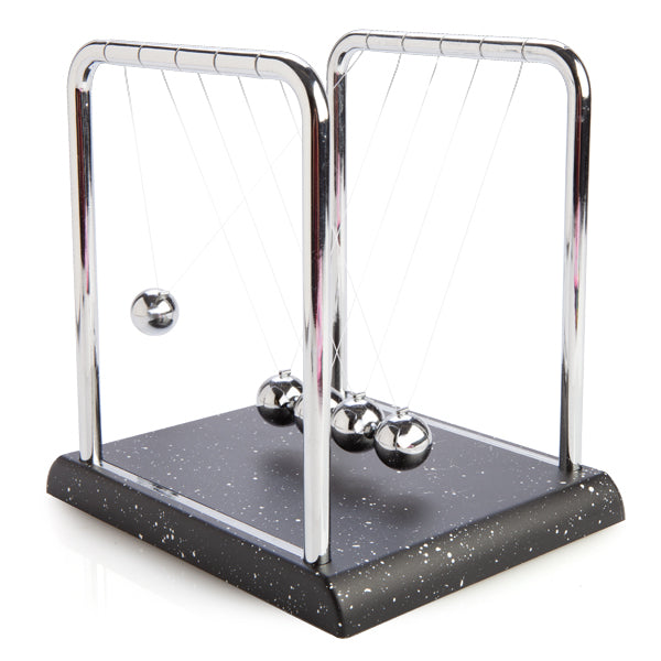 Newtons Cradle- Large