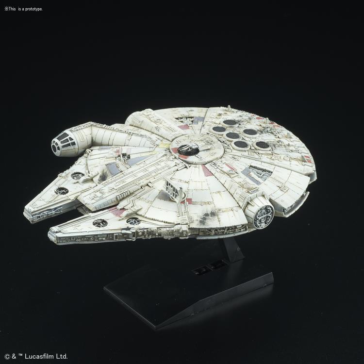 MILLENNIUM FALCON STAR WARS VEHICLE MODEL 006