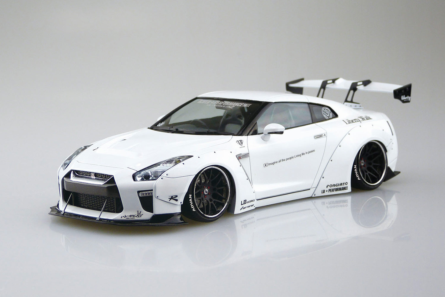 1:24 LB WORKS R35 GT-R type 1.5