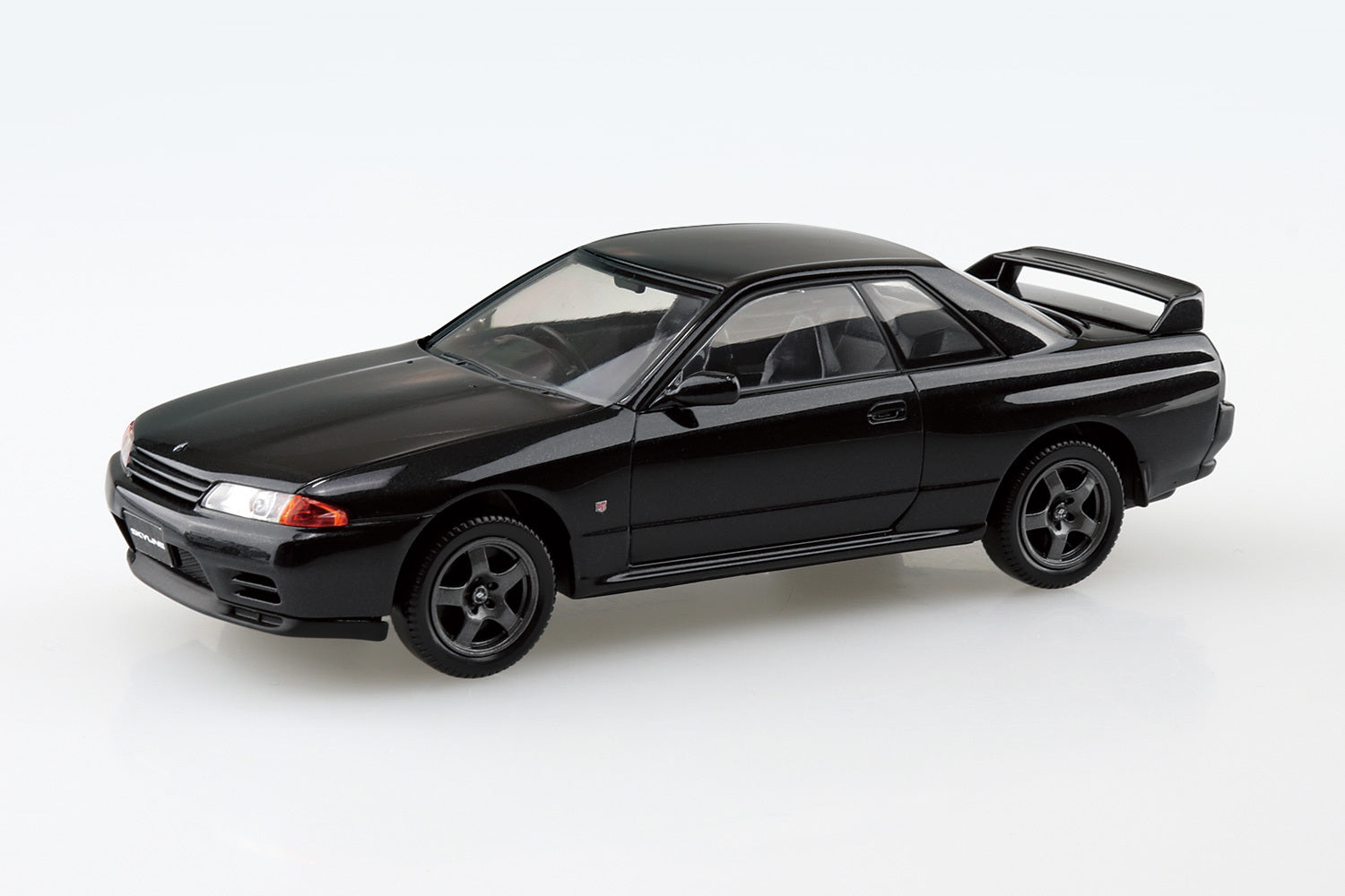 1:32 NISSAN R32 SKYLINE GT-R BLACK PEARL METALLIC