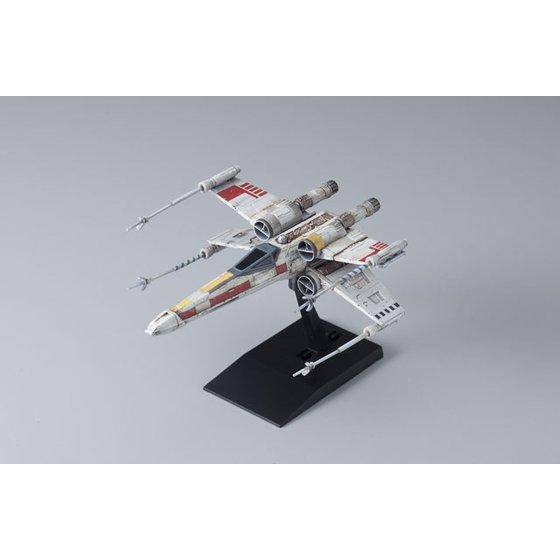 X-WING STARFIGHTER STAR WARS VEHICLE MODEL 002