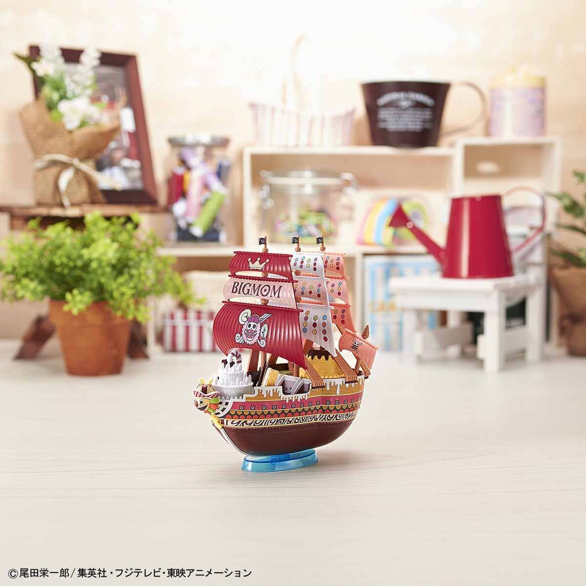QUEEN MAMA CHANTER GRAND SHIP COLLECTION