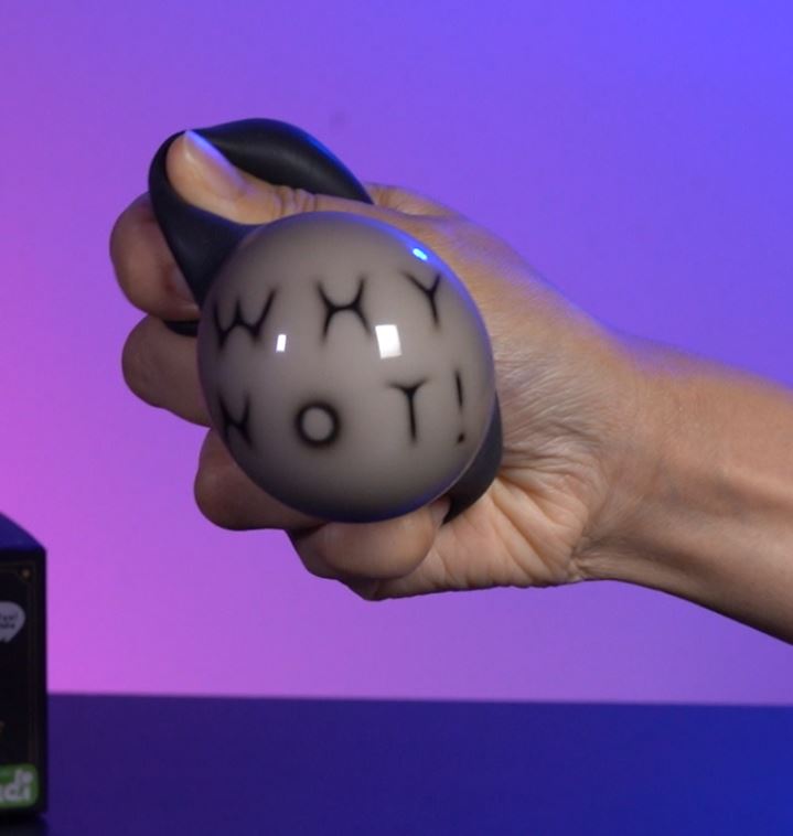 Smooshos Magic Fortune Ball