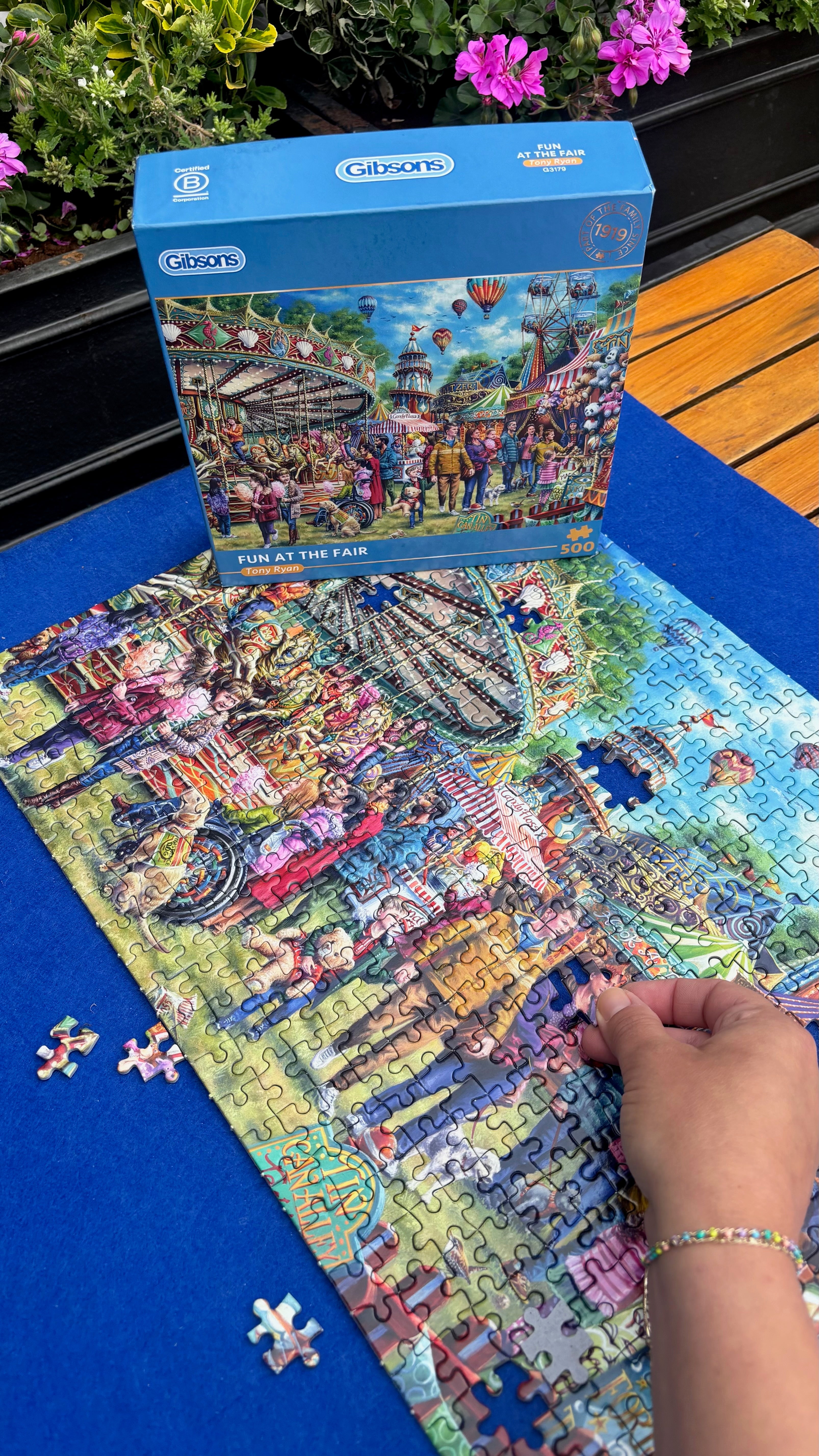 Fun at the Fair - 500pc Gibson