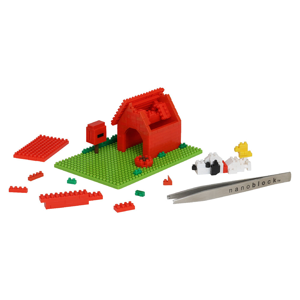 Peanuts - Snoopy House - NanoBlock