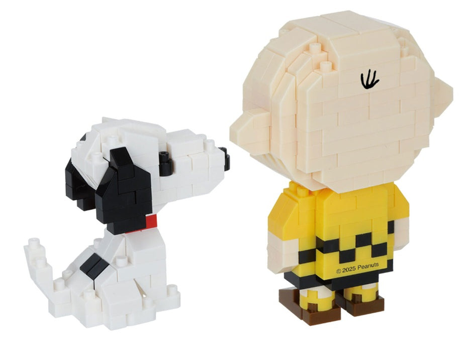 Charlie Brown with Snoopy- Peanuts - Nanoblock
