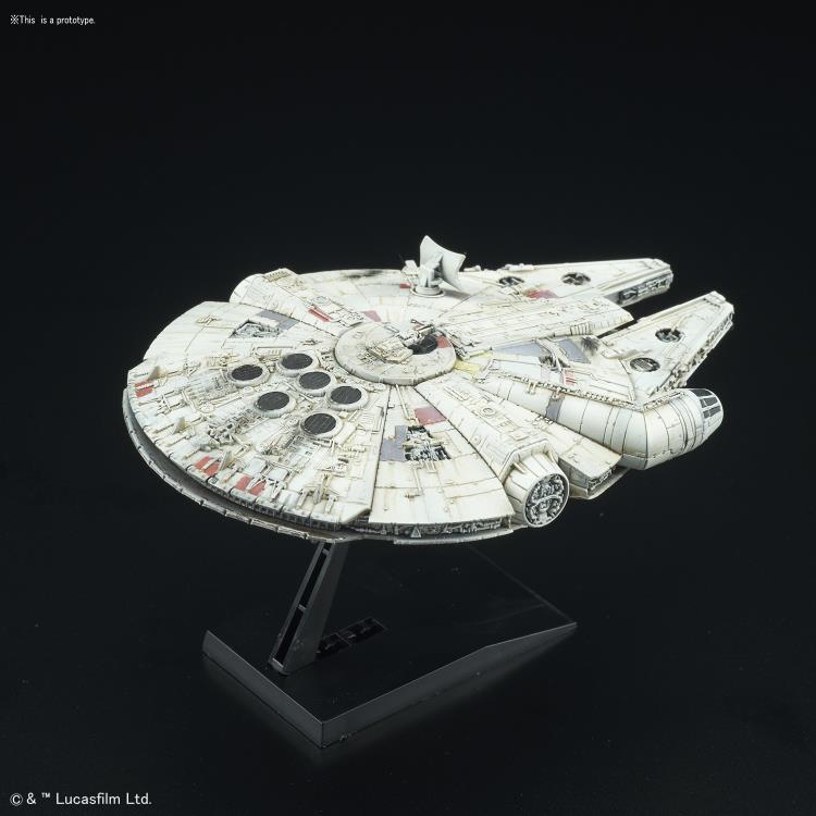 MILLENNIUM FALCON STAR WARS VEHICLE MODEL 006