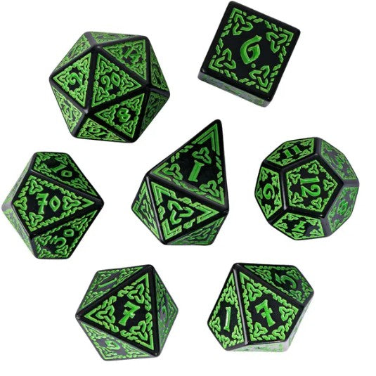 Celtic Knot Black/Green- Games World Dice