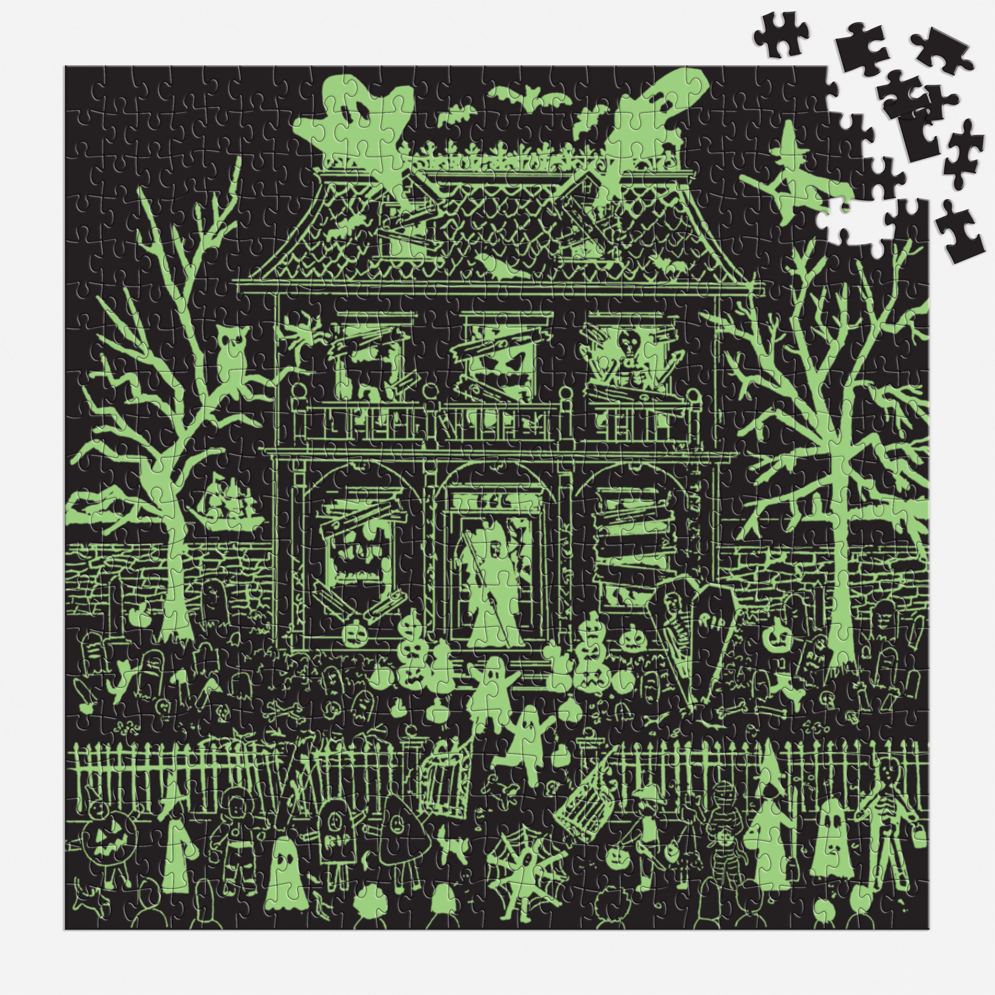 Storrings Haunted House Glow in the Dark Puzzle-500pc