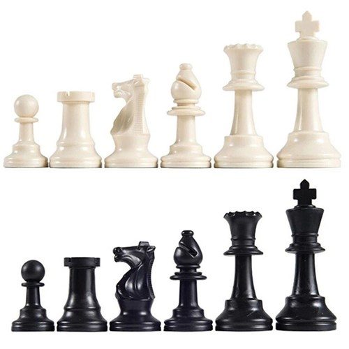 Chess Pieces Plastic 3.5 inches (appx 9 cm)