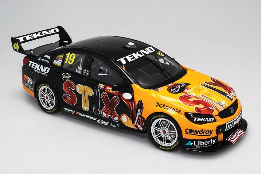 Davison/Webb 2016 Bathurst Winner VF Commodore