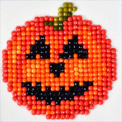HAPPY HALLOWEEN - DDOTZ